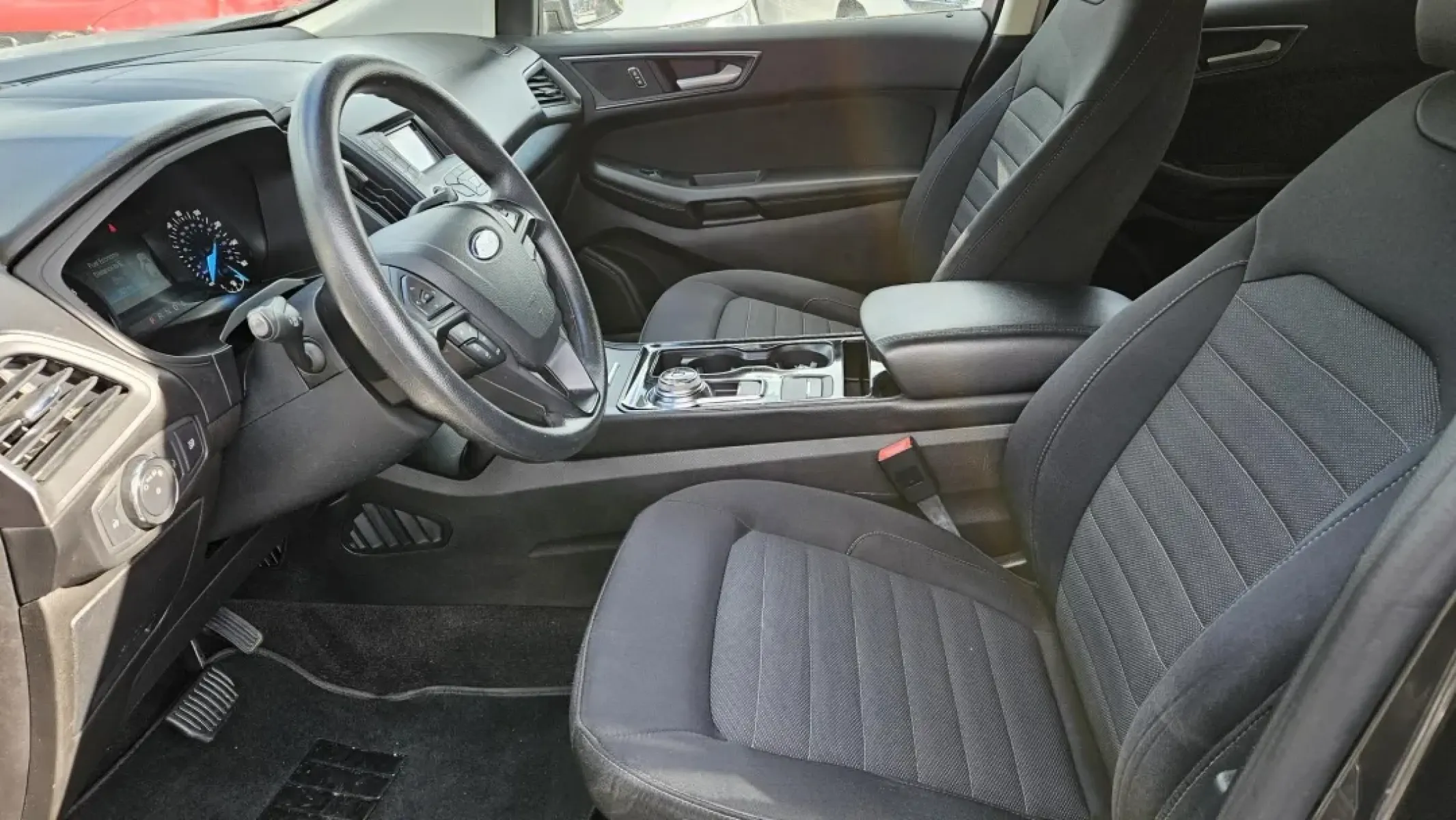 2019 Ford Edge (2FMPK3G96KB) with an Other engine, located at 5744 Central Avenue, Toledo, OH, 43615, (419) 724-0130, 41.676781, -83.682137 - Discover the perfect blend of style, comfort, and versatility with the **2019 Ford Edge**, now available at **Auto Credit in Toledo, Ohio**. Whether you're a growing family in need of a reliable SUV for school runs, or a commuter searching for a vehicle that balances functionality with a touch of fl - Photo#5