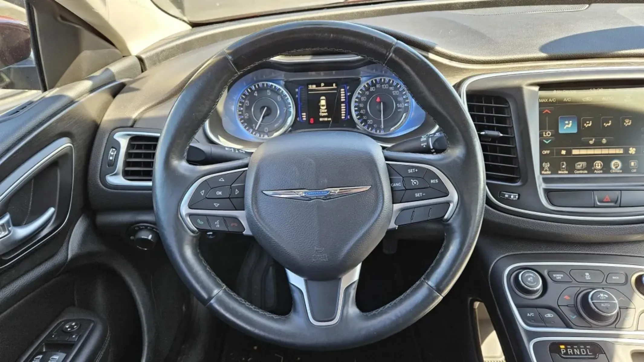 2017 Chrysler 200 LIMITED (1C3CCCAB0HN) with an Other engine, located at 5744 Central Avenue, Toledo, OH, 43615, (419) 724-0130, 41.676781, -83.682137 - **Drive Your Future with Confidence in a 2017 Chrysler 200 LIMITED at Auto Credit in Toledo, OH!**<br /> <br /> Are you ready to elevate your daily commute with a vehicle that combines style, reliability, and affordability? Look no further than this stunning 2017 Chrysler 200 LIMITED, available now - Photo#8