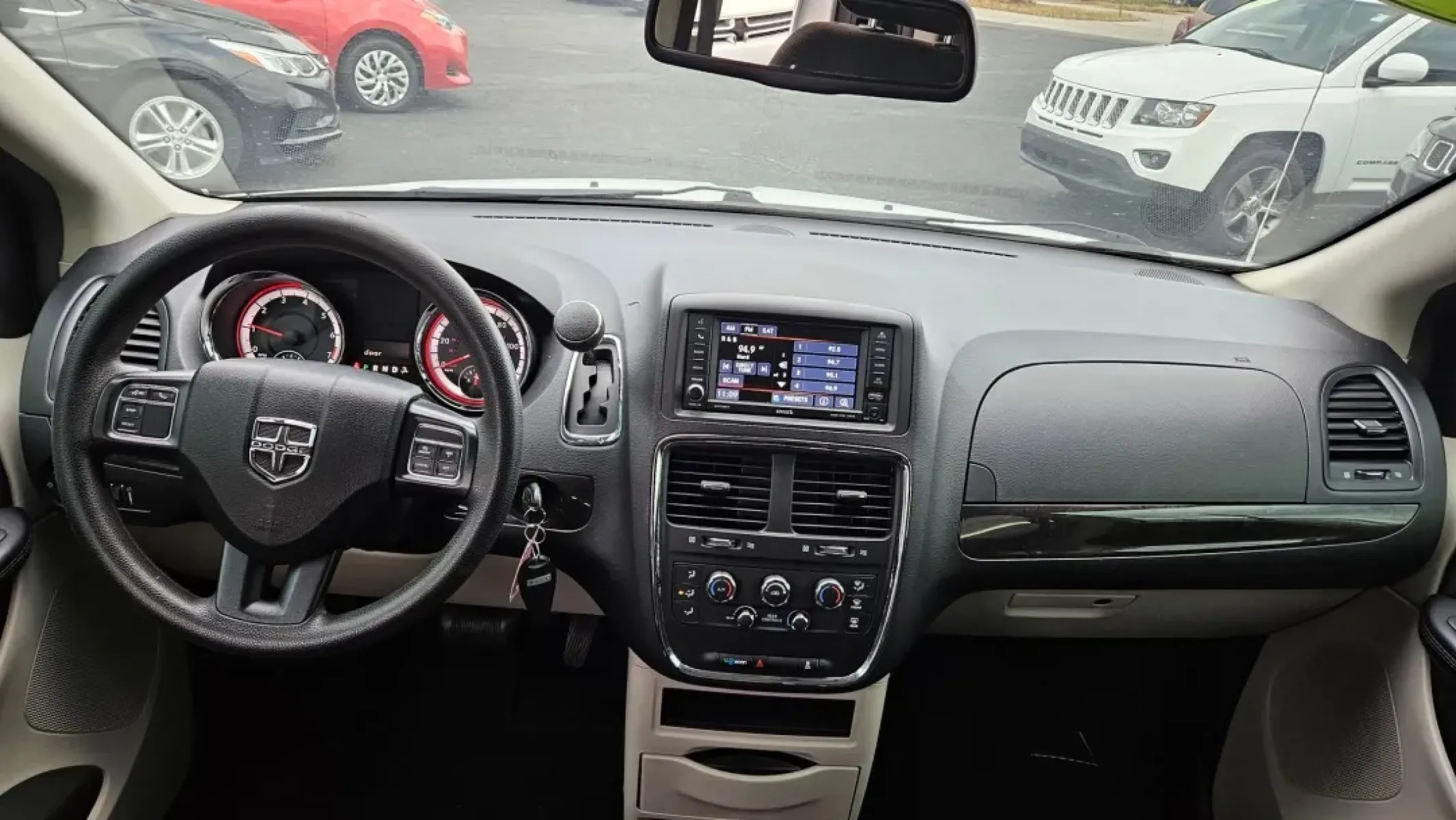 2019 Dodge Grand Caravan (2C4RDGBG3KR) with an Other engine, located at 5744 Central Avenue, Toledo, OH, 43615, (419) 724-0130, 41.676781, -83.682137 - **Elevate Your Family Adventures with the 2019 Dodge Grand Caravan Perfect for Growing Families!**<br /> <br /> Searching for a reliable vehicle that seamlessly fits into your bustling family lifestyle? Look no further than the 2019 Dodge Grand Caravan, available now at Auto Credit in Toledo, Ohio. - Photo#8