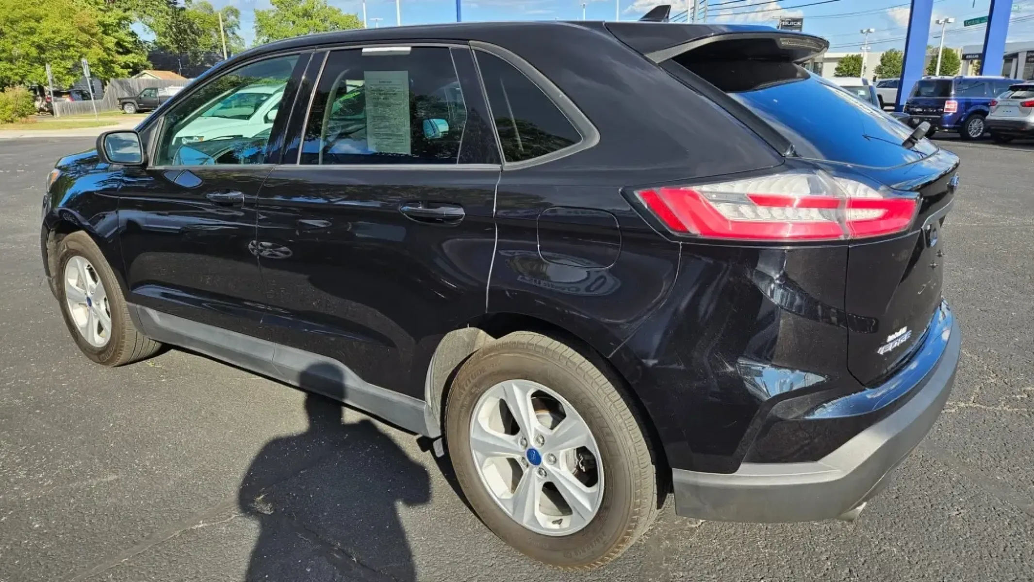 2019 Ford Edge (2FMPK4G93KB) with an Other engine, located at 5744 Central Avenue, Toledo, OH, 43615, (419) 724-0130, 41.676781, -83.682137 - Discover the ultimate blend of style, comfort, and versatility with this 2019 Ford Edge, perfect for growing families or anyone seeking a reliable vehicle for daily commutes or weekend adventures. With its impressive cargo space and advanced safety features, this SUV is designed to elevate your driv - Photo#3