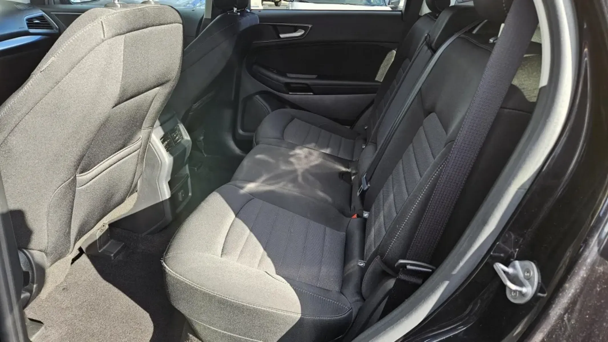 2019 Ford Edge (2FMPK4G93KB) with an Other engine, located at 5744 Central Avenue, Toledo, OH, 43615, (419) 724-0130, 41.676781, -83.682137 - Discover the ultimate blend of style, comfort, and versatility with this 2019 Ford Edge, perfect for growing families or anyone seeking a reliable vehicle for daily commutes or weekend adventures. With its impressive cargo space and advanced safety features, this SUV is designed to elevate your driv - Photo#5