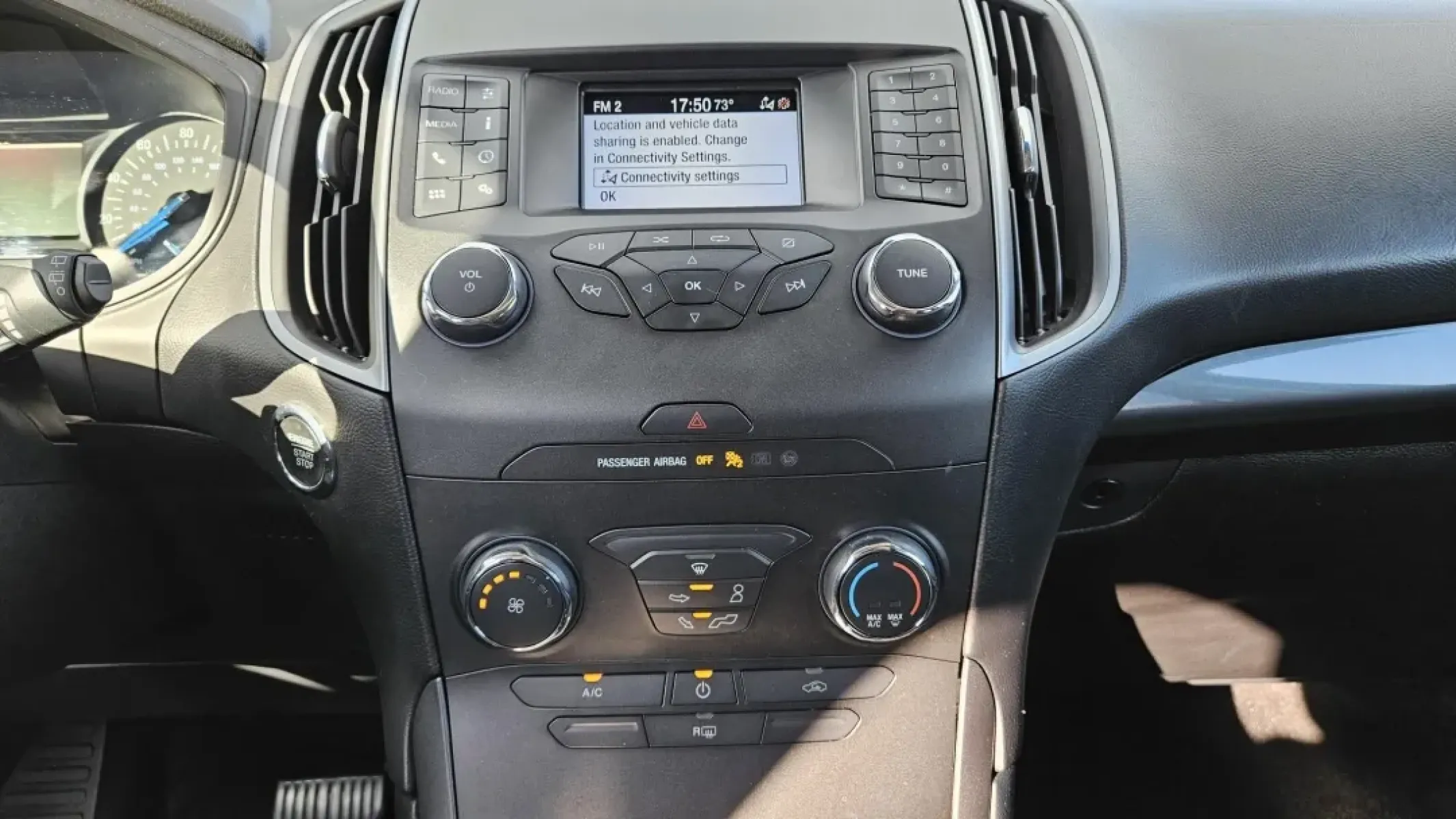 2019 Ford Edge (2FMPK4G93KB) with an Other engine, located at 5744 Central Avenue, Toledo, OH, 43615, (419) 724-0130, 41.676781, -83.682137 - Discover the ultimate blend of style, comfort, and versatility with this 2019 Ford Edge, perfect for growing families or anyone seeking a reliable vehicle for daily commutes or weekend adventures. With its impressive cargo space and advanced safety features, this SUV is designed to elevate your driv - Photo#8