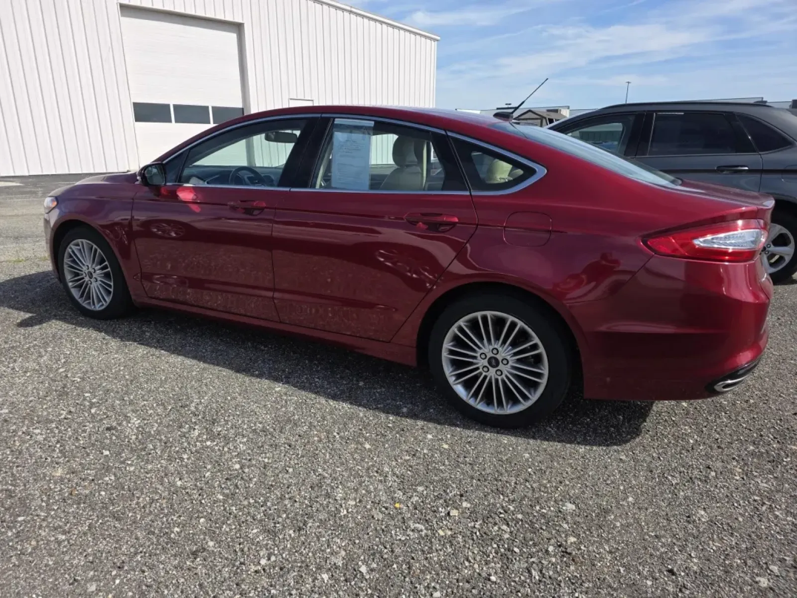 2016 Ford FUSION SE (3FA6P0H95GR) with an Other engine, located at 15 Petro Dr, Warsaw, IN, 46582, (574) 306-0055, 41.273563, -85.857544 - ### Discover the Perfect Blend of Style and Functionality with the 2016 Ford Fusion SE at Auto Credit<br /> <br /> If you're a commuter looking for an efficient ride or a growing family needing a reliable sedan for daily adventures, the 2016 Ford Fusion SE is the perfect match for your lifestyle. Th - Photo#1
