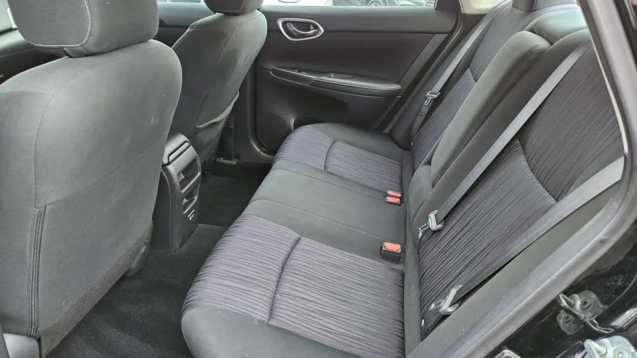 2019 Nissan SENTRA SR; S; SL; SV (3N1AB7AP7KY) with an Other engine, located at 5744 Central Avenue, Toledo, OH, 43615, (419) 724-0130, 41.676781, -83.682137 - Step into the driver's seat of your journey with the 2019 Nissan Sentra, a stylish and reliable sedan that's perfect for those long commutes or weekend getaways. Whether you're a busy professional navigating the hustle and bustle of Toledo or a growing family in need of a comfortable and efficient r - Photo#6