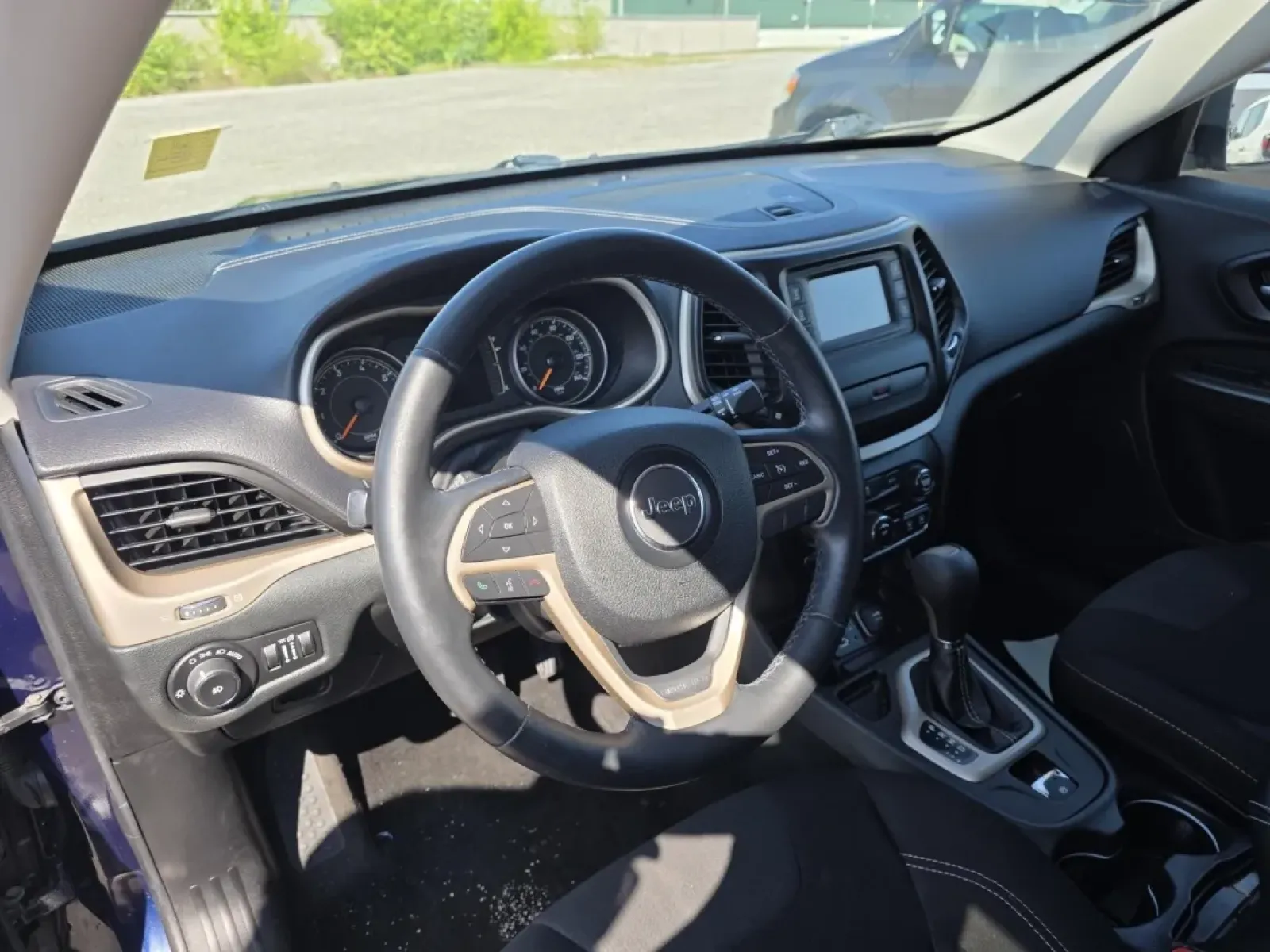 2015 Jeep Cherokee (1C4PJLCBXFW) with an Other engine, located at 15 Petro Dr, Warsaw, IN, 46582, (574) 306-0055, 41.273563, -85.857544 - Discover your ideal adventure companion in the 2015 Jeep Cherokee, now available at Auto Credit in Warsaw, Indiana, where we specialize in buy here pay here options designed for everyone, including those seeking second chance auto financing. Perfect for weekend adventures or navigating daily commute - Photo#3