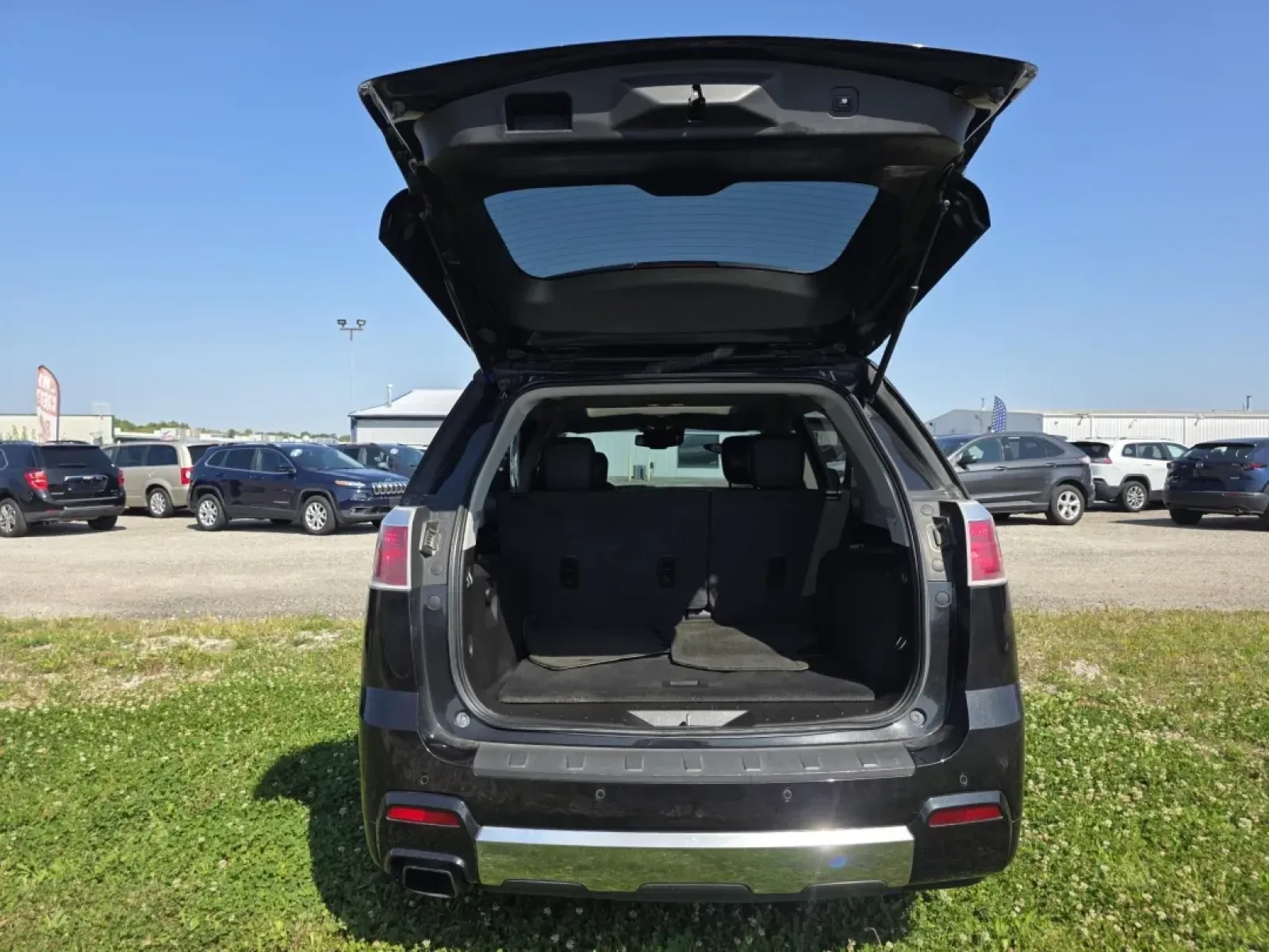 2015 GMC TERRAIN DENALI (2GKFLZEK7F6) with an Other engine, located at 15 Petro Dr, Warsaw, IN, 46582, (574) 306-0055, 41.273563, -85.857544 - **Discover Your Next Adventure with the 2015 GMC Terrain Denali at Auto Credit!**<br /> <br /> Are you ready to elevate your driving experience while enjoying the perfect blend of comfort, style, and versatility? Meet the 2015 GMC Terrain Denali, the ideal vehicle for growing families, weekend adven - Photo#6