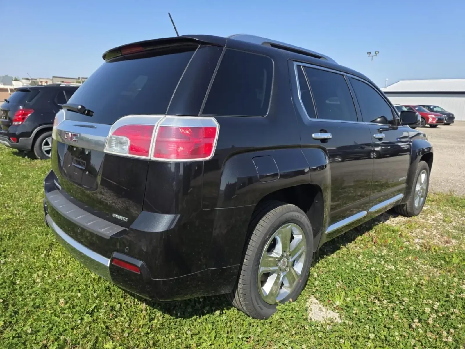 2015 GMC TERRAIN DENALI (2GKFLZEK7F6) with an Other engine, located at 15 Petro Dr, Warsaw, IN, 46582, (574) 306-0055, 41.273563, -85.857544 - **Discover Your Next Adventure with the 2015 GMC Terrain Denali at Auto Credit!**<br /> <br /> Are you ready to elevate your driving experience while enjoying the perfect blend of comfort, style, and versatility? Meet the 2015 GMC Terrain Denali, the ideal vehicle for growing families, weekend adven - Photo#8