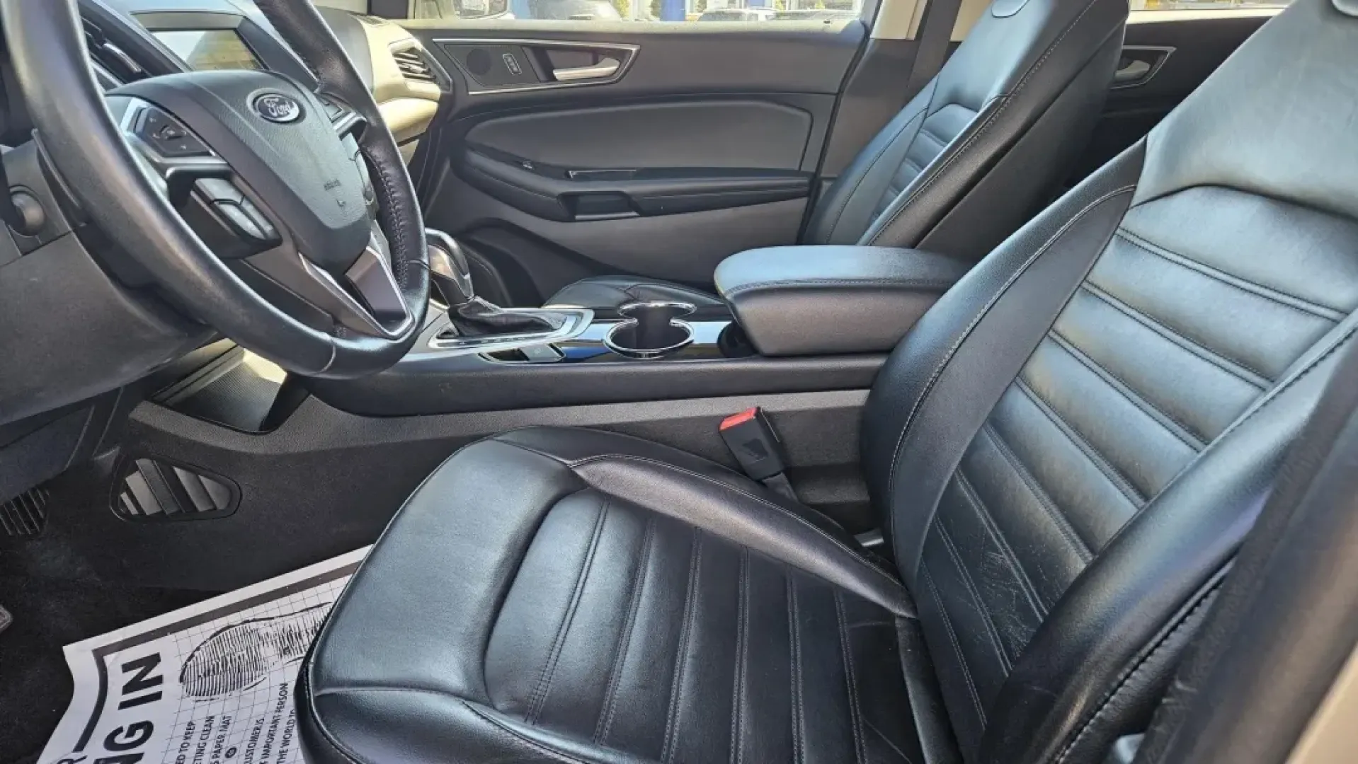 2017 Ford Edge (2FMPK4J90HB) with an Other engine, located at 5744 Central Avenue, Toledo, OH, 43615, (419) 724-0130, 41.676781, -83.682137 - **Discover Your Perfect Adventure Companion: 2017 Ford Edge at Auto Credit**<br /> <br /> Are you searching for the ideal vehicle to meet your family's dynamic lifestyle or your weekend adventure needs? Look no further than this stunning 2017 Ford Edge, available now at Auto Credit in Toledo, Ohio. - Photo#5