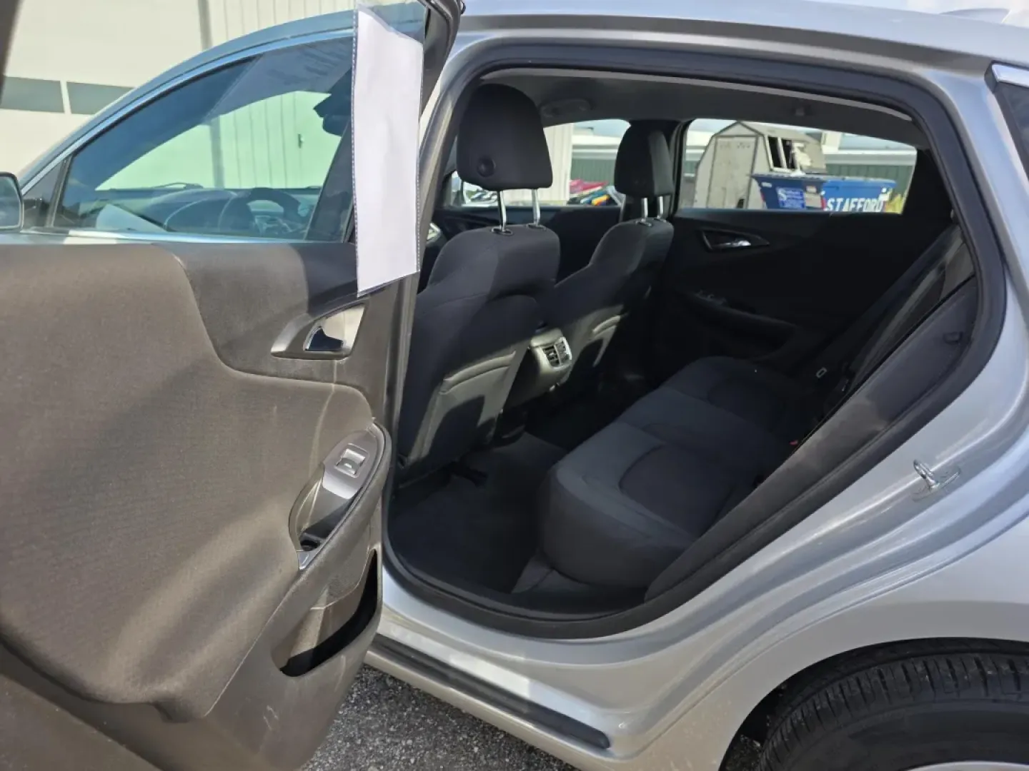 2017 Chevrolet MALIBU LT (1LT) (1G1ZE5ST8HF) with an Other engine, located at 15 Petro Dr, Warsaw, IN, 46582, (574) 306-0055, 41.273563, -85.857544 - Are you searching for a dependable vehicle that combines style, comfort, and technology? Look no further than this stunning 2017 Chevrolet Malibu LT (1LT), available now at Auto Credit in Warsaw, Indiana! Perfect for growing families and busy commuters, this sedan is designed to elevate your daily d - Photo#5