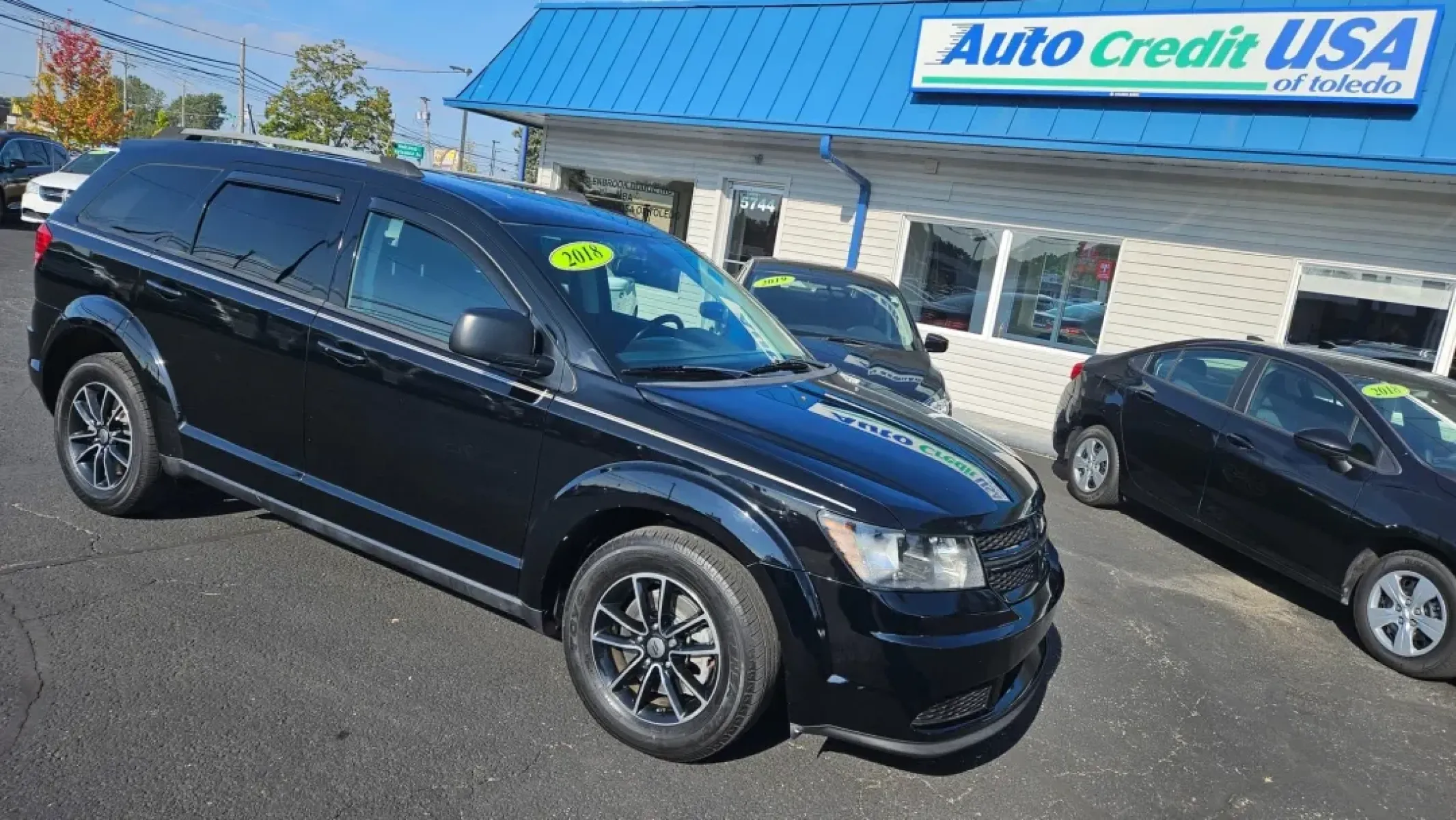 2018 Dodge Journey (3C4PDCAB7JT) with an Other engine, located at 5744 Central Avenue, Toledo, OH, 43615, (419) 724-0130, 41.676781, -83.682137 - **Adventure Awaits: 2018 Dodge Journey - Your Next Family SUV!**<br /> <br /> Embrace the journey of life with the 2018 Dodge Journey, a versatile SUV designed for families on the go and adventurers at heart! Whether you're navigating the bustling streets of Toledo or embarking on a weekend getaway - Photo#1