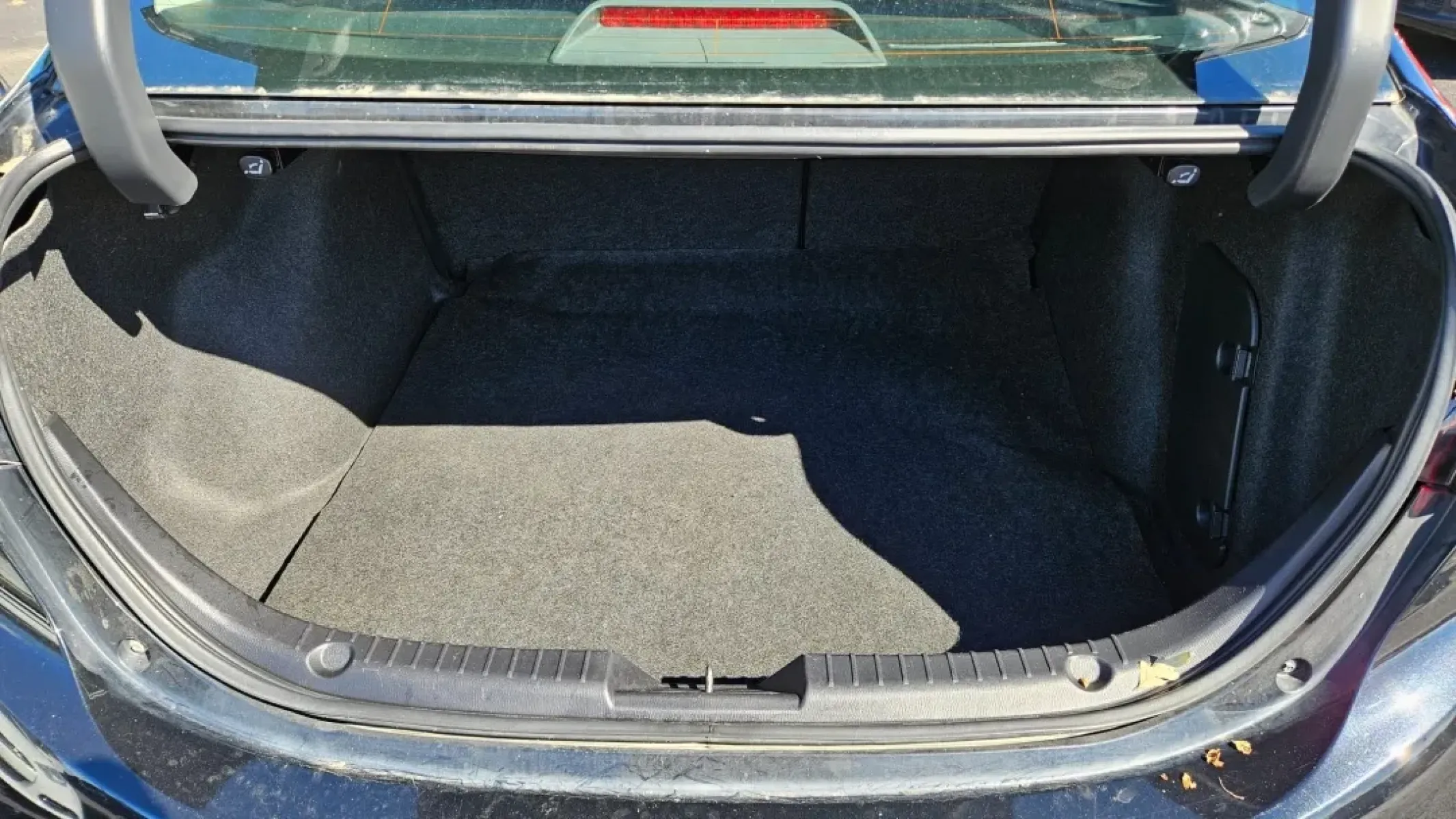 2018 Mazda MAZDA3 TOURING (3MZBN1V30JM) with an Other engine, located at 5744 Central Avenue, Toledo, OH, 43615, (419) 724-0130, 41.676781, -83.682137 - Are you seeking an ideal vehicle for your daily commute or weekend adventures without the pressure of high monthly payments? Look no further than this sleek 2018 Mazda MAZDA3 Touring, available now at Auto Credit in Toledo, OH. Designed for budget-conscious buyers, this sedan combines style, comfort - Photo#5