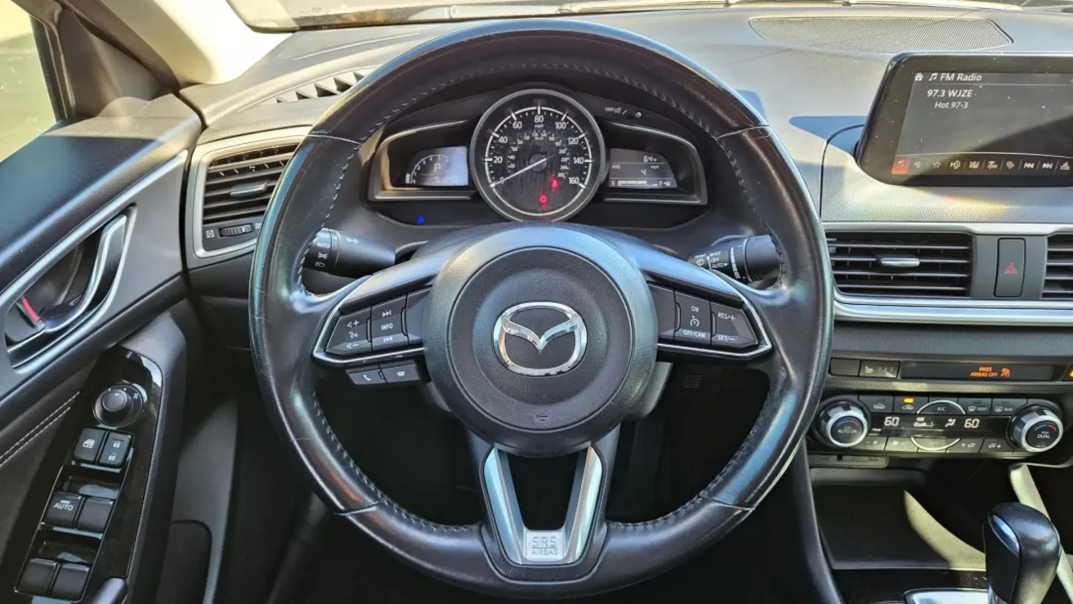 2018 Mazda MAZDA3 TOURING (3MZBN1V30JM) with an Other engine, located at 5744 Central Avenue, Toledo, OH, 43615, (419) 724-0130, 41.676781, -83.682137 - Are you seeking an ideal vehicle for your daily commute or weekend adventures without the pressure of high monthly payments? Look no further than this sleek 2018 Mazda MAZDA3 Touring, available now at Auto Credit in Toledo, OH. Designed for budget-conscious buyers, this sedan combines style, comfort - Photo#9