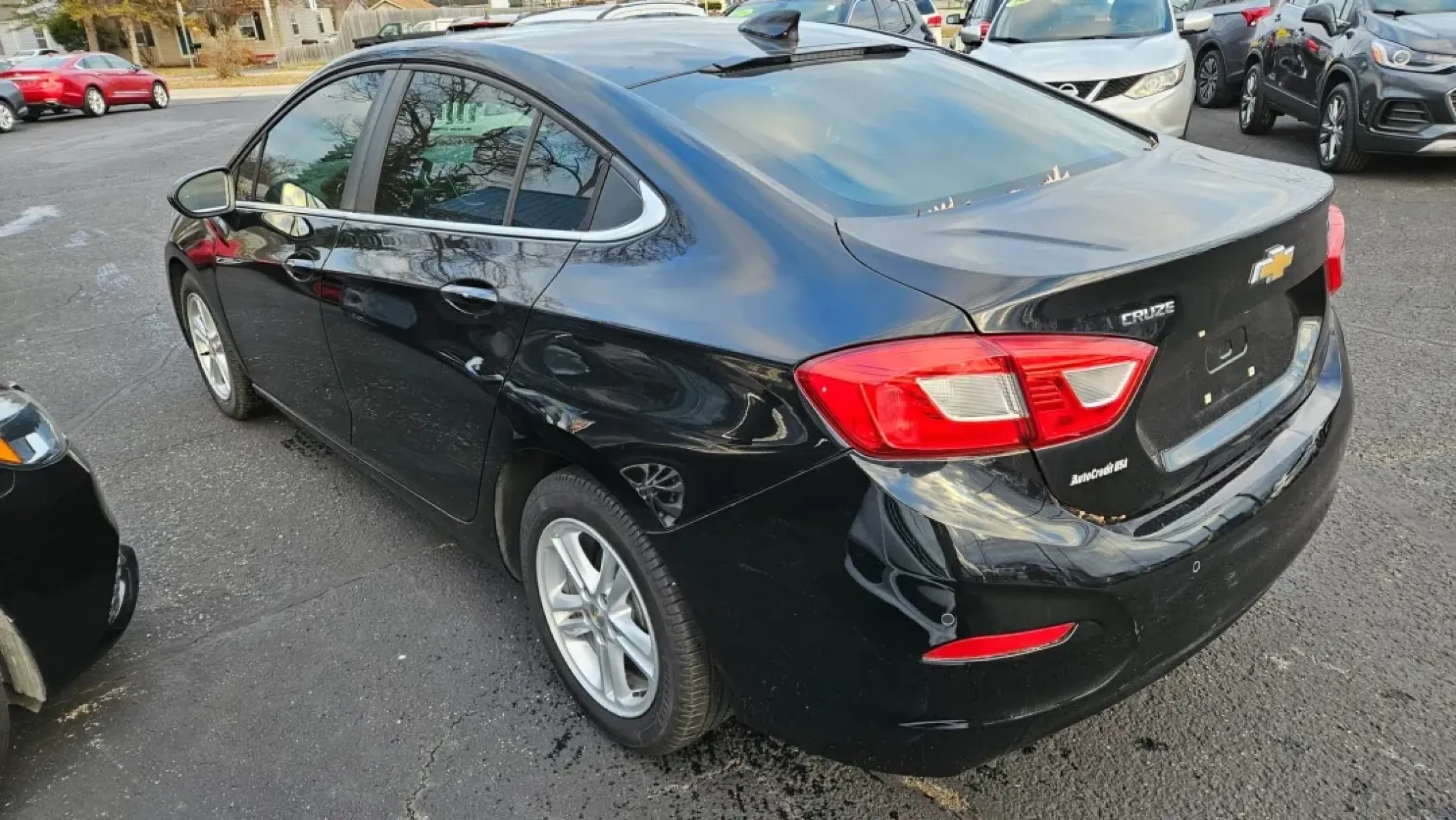 2018 Chevrolet CRUZE LT (1G1BE5SM0J7) with an Other engine, located at 5744 Central Avenue, Toledo, OH, 43615, (419) 724-0130, 41.676781, -83.682137 - Are you searching for the perfect vehicle that seamlessly fits into your busy lifestyle? Look no further than this versatile 2018 Chevrolet CRUZE LT, ideal for growing families, daily commuters, or anyone who enjoys the freedom of the open road. With its sleek black exterior and comfortable interior - Photo#2