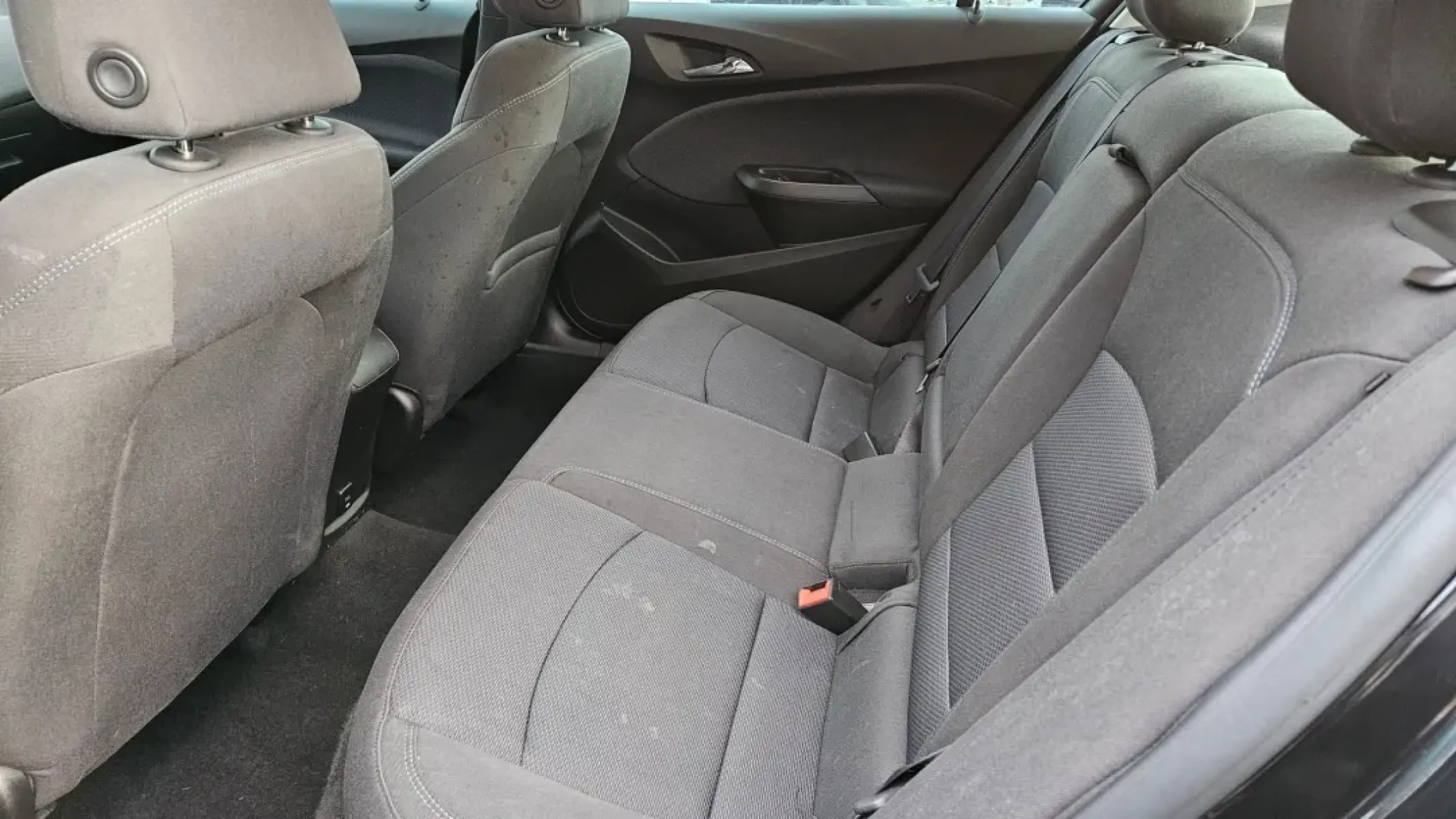 2018 Chevrolet CRUZE LT (1G1BE5SM0J7) with an Other engine, located at 5744 Central Avenue, Toledo, OH, 43615, (419) 724-0130, 41.676781, -83.682137 - Are you searching for the perfect vehicle that seamlessly fits into your busy lifestyle? Look no further than this versatile 2018 Chevrolet CRUZE LT, ideal for growing families, daily commuters, or anyone who enjoys the freedom of the open road. With its sleek black exterior and comfortable interior - Photo#6