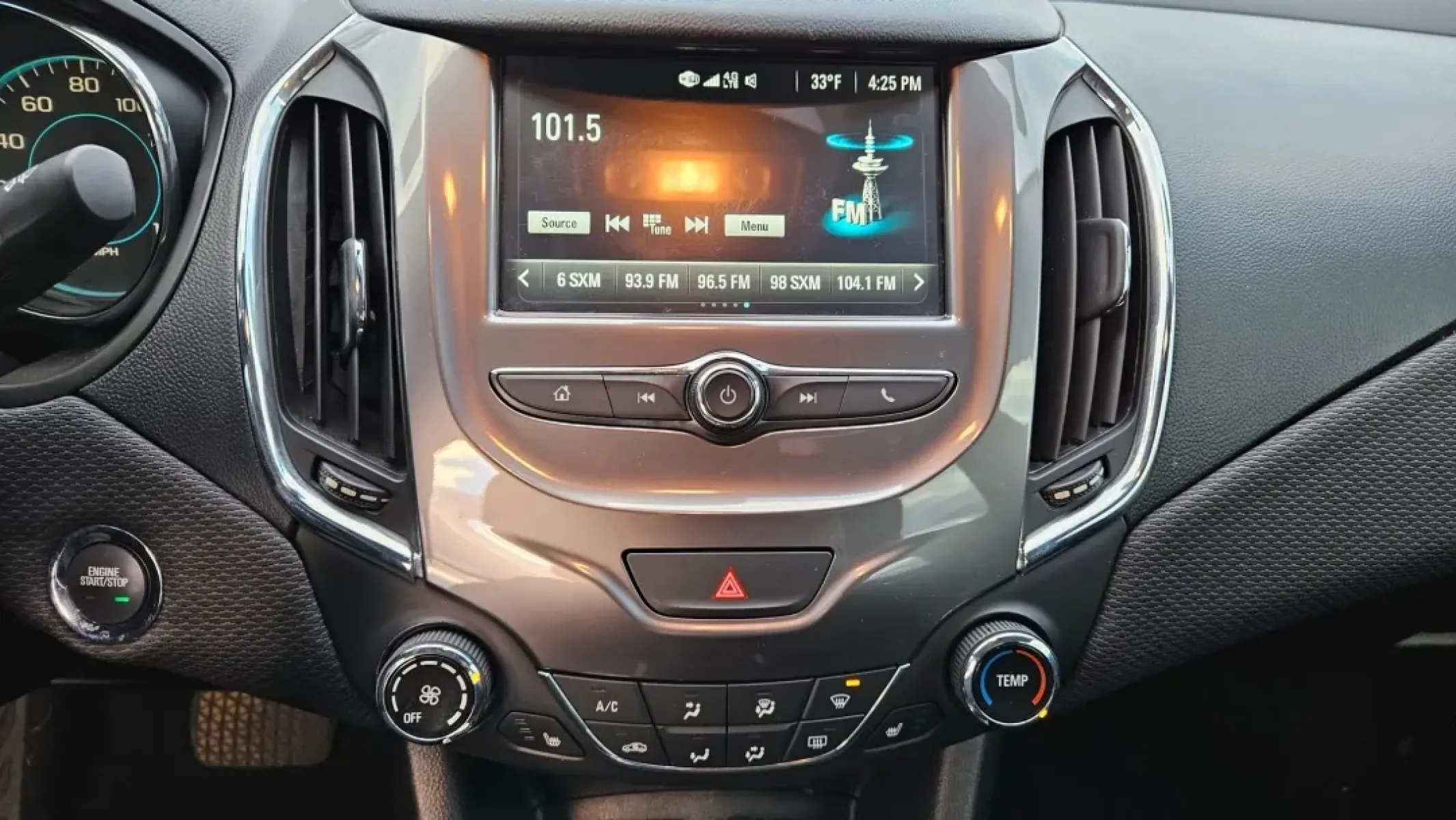 2018 Chevrolet CRUZE LT (1G1BE5SM0J7) with an Other engine, located at 5744 Central Avenue, Toledo, OH, 43615, (419) 724-0130, 41.676781, -83.682137 - Are you searching for the perfect vehicle that seamlessly fits into your busy lifestyle? Look no further than this versatile 2018 Chevrolet CRUZE LT, ideal for growing families, daily commuters, or anyone who enjoys the freedom of the open road. With its sleek black exterior and comfortable interior - Photo#10