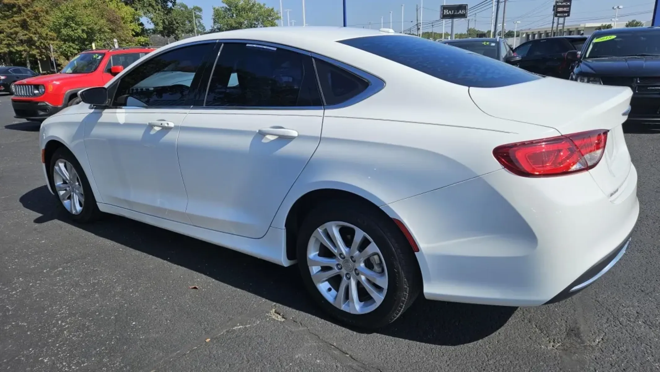 2015 Chrysler 200 LIMITED (1C3CCCAB7FN) with an Other engine, located at 5744 Central Avenue, Toledo, OH, 43615, (419) 724-0130, 41.676781, -83.682137 - Are you searching for a reliable vehicle that fits seamlessly into your active lifestyle? Look no further than the 2015 Chrysler 200 LIMITED, available now at Auto Credit in Toledo, Ohio! This stylish sedan is the perfect companion for growing families, daily commuters, or anyone looking to elevate - Photo#2