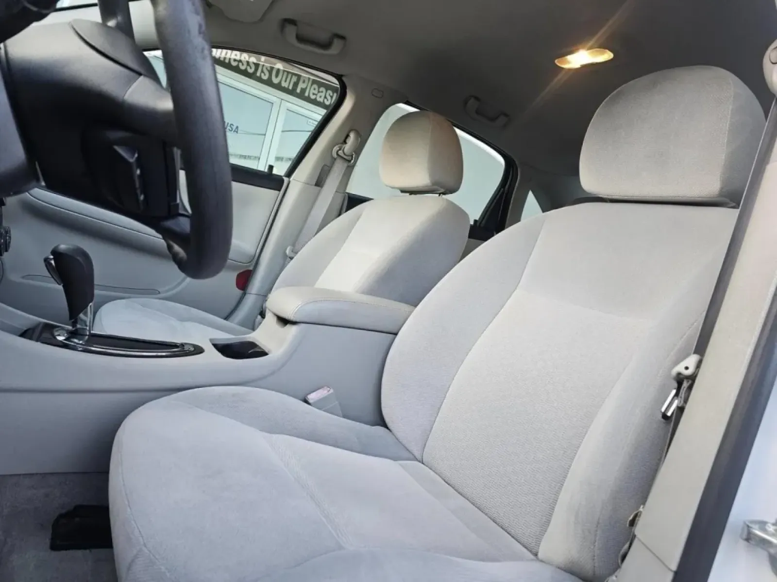 2016 Chevrolet IMPALA LIMITED LS (2G1WA5E34G1) with an Other engine, located at 502 South Main Street, Columbia City, IN, 46725, (260) 244-4645, 41.151382, -85.490578 - **Experience Comfort and Reliability with the 2016 Chevrolet Impala Limited LS - Perfect for Everyday Adventures!**<br /> <br /> Are you in the market for a dependable sedan that can seamlessly accommodate your daily commute, family outings, or weekend getaways? Look no further than this stylish 201 - Photo#2