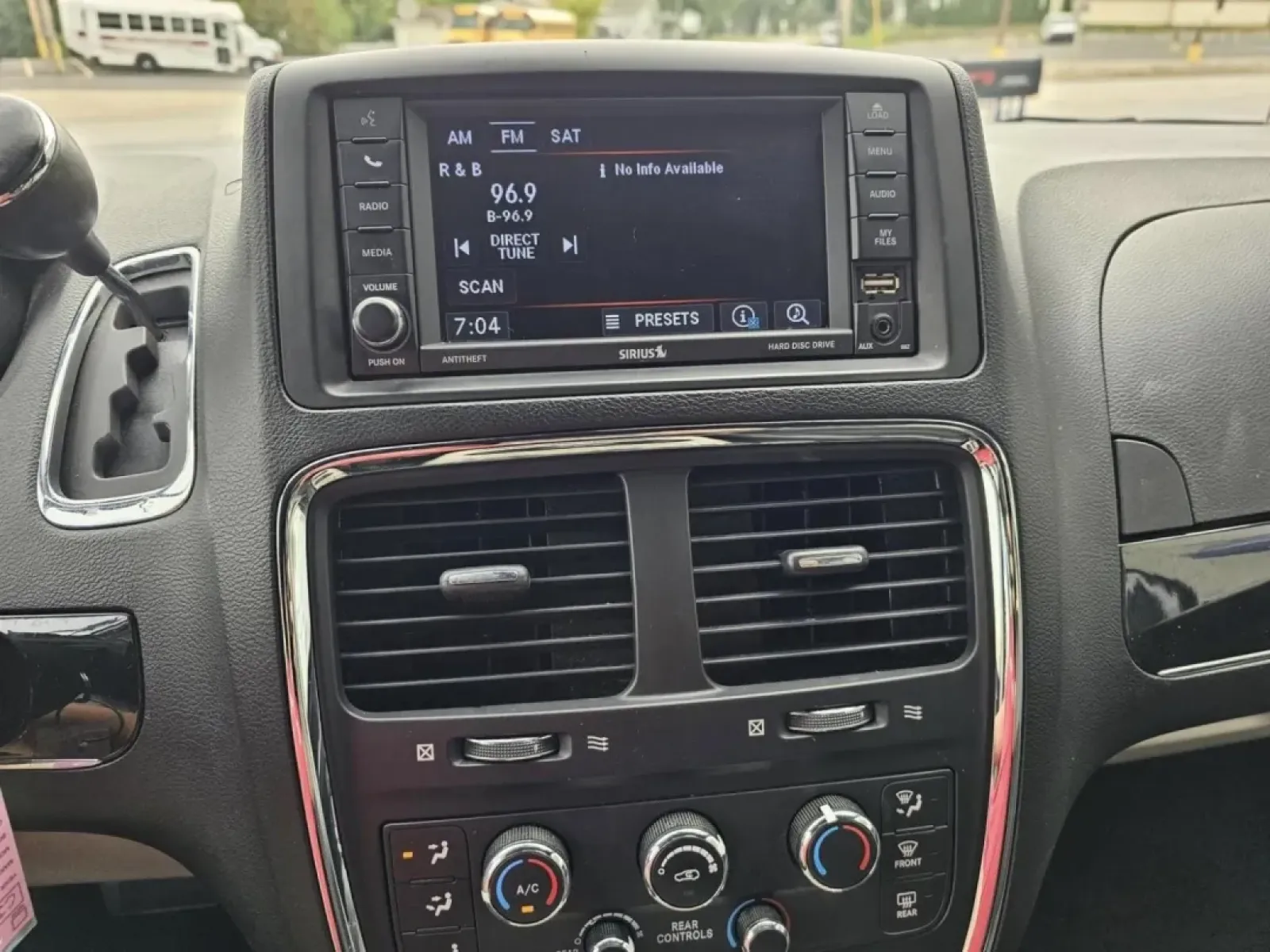 2017 Dodge Grand Caravan (2C4RDGCG6HR) with an Other engine, located at 502 South Main Street, Columbia City, IN, 46725, (260) 244-4645, 41.151382, -85.490578 - Are you looking for a reliable vehicle that can handle everything from family road trips to daily commutes? Look no further! The 2017 Dodge Grand Caravan is the ultimate family-friendly van, perfect for those who prioritize space and comfort while navigating the demands of a busy lifestyle. With its - Photo#4