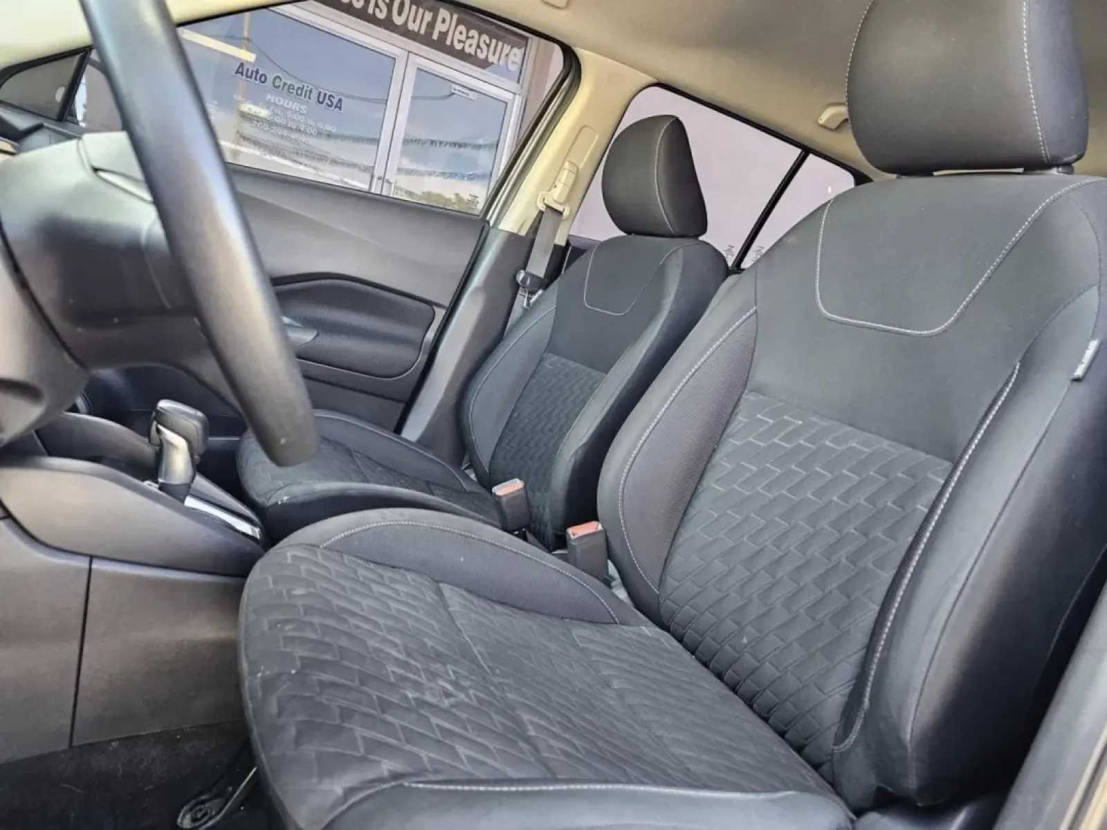 2021 Nissan KICKS (3N1CP5BV9ML) with an Other engine, located at 502 South Main Street, Columbia City, IN, 46725, (260) 244-4645, 41.151382, -85.490578 - Embrace the journey of life with the perfect companion for your adventures-the 2021 Nissan KICKS! Whether you're navigating busy city streets, embarking on weekend getaways, or simply running errands around Columbia City, this stylish and efficient SUV is designed to elevate your daily experience. W - Photo#2