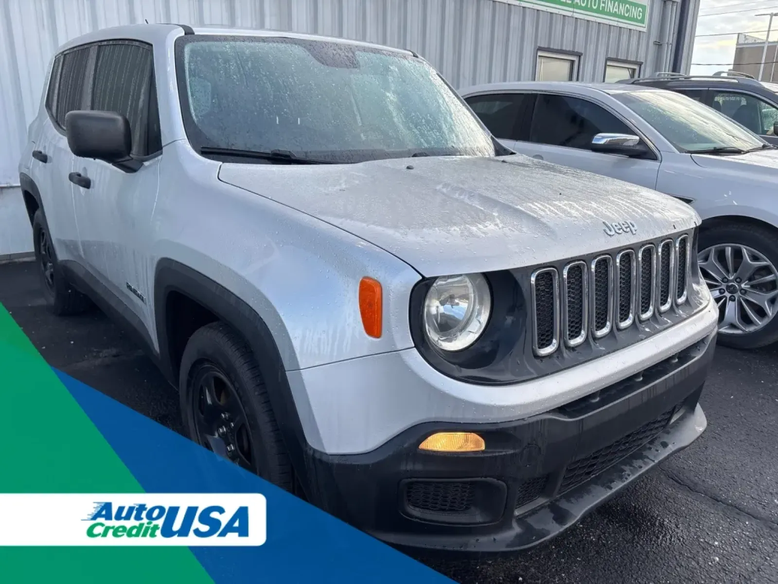 2016 Jeep Renegade (ZACCJAAW5GP) with an Other engine, located at 100 West Coliseum Boulevard, Fort Wayne, IN, 46805, (260) 471-0567, 41.118340, -85.141014 - **Unleash Your Adventurous Spirit with the 2016 Jeep Renegade Perfect for Your Next Journey!**<br /> <br /> Are you ready to elevate your weekend getaways or daily commutes? Look no further than the 2016 Jeep Renegade, now available at Auto Credit in Fort Wayne, Indiana. This crossover SUV perfectl - Photo#0
