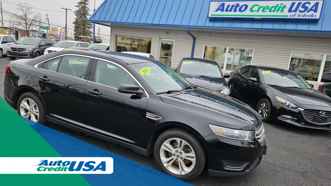 photo of 2018 Ford TAURUS SE 