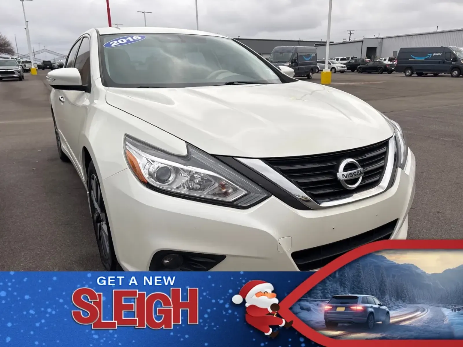 2016 Nissan Altima (1N4AL3AP7GC) with an Other engine, located at 100 West Coliseum Boulevard, Fort Wayne, IN, 46805, (260) 471-0567, 41.118340, -85.141014 - Ready to elevate your daily commute or weekend adventures? Step into a world of comfort, reliability, and style with the 2016 Nissan Altima, available now at Auto Credit in Fort Wayne, Indiana. Perfect for families or professionals seeking a dependable sedan, this vehicle seamlessly blends performan - Photo#0