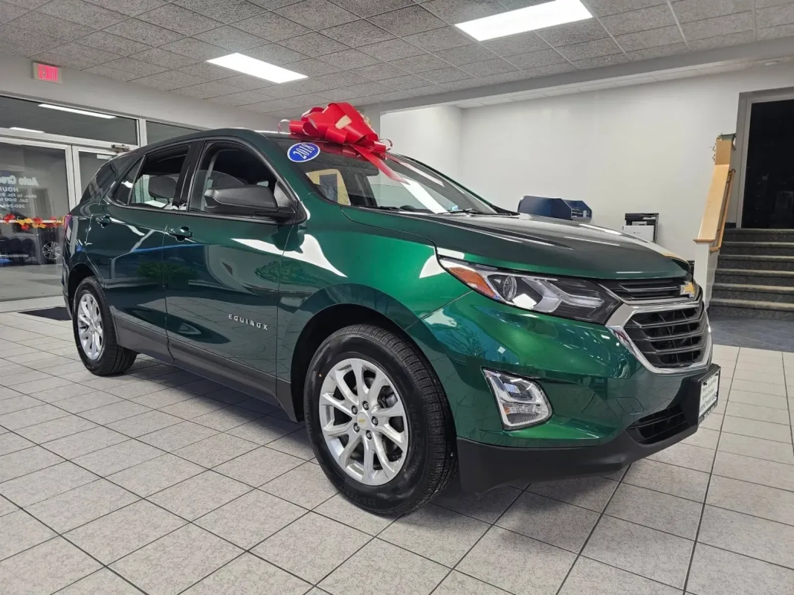 2018 Chevrolet EQUINOX (2GNAXHEV0J6) with an Other engine, located at 502 South Main Street, Columbia City, IN, 46725, (260) 244-4645, 41.151382, -85.490578 - **Discover Your Next Adventure with the 2018 Chevrolet Equinox at Auto Credit in Columbia City, IN!**<br /> <br /> Are you looking for a versatile vehicle that fits seamlessly into your busy lifestyle? The 2018 Chevrolet Equinox is the perfect companion for families on the go, weekend adventurers, a - Photo#1