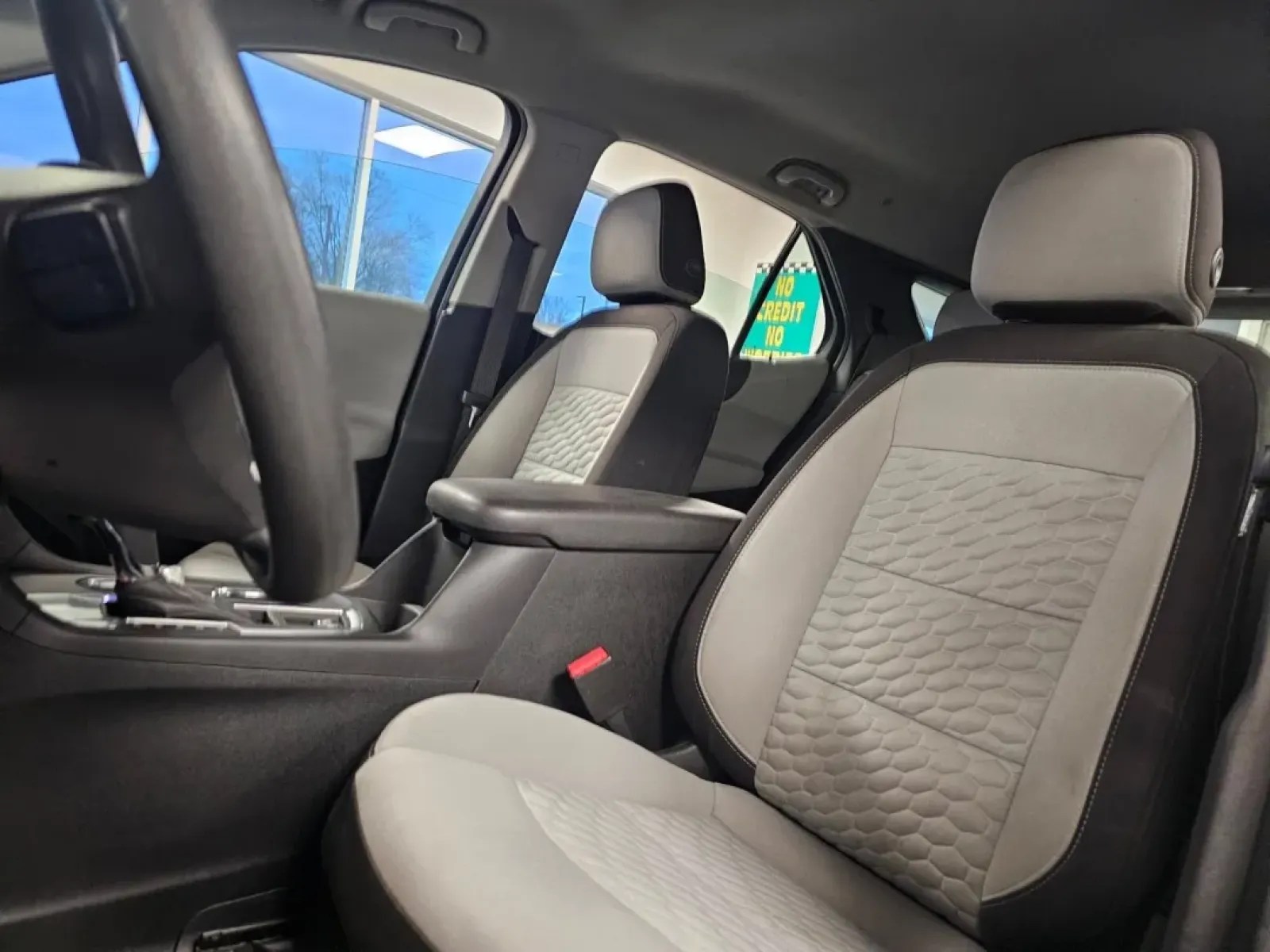 2018 Chevrolet EQUINOX (2GNAXHEV0J6) with an Other engine, located at 502 South Main Street, Columbia City, IN, 46725, (260) 244-4645, 41.151382, -85.490578 - **Discover Your Next Adventure with the 2018 Chevrolet Equinox at Auto Credit in Columbia City, IN!**<br /> <br /> Are you looking for a versatile vehicle that fits seamlessly into your busy lifestyle? The 2018 Chevrolet Equinox is the perfect companion for families on the go, weekend adventurers, a - Photo#2