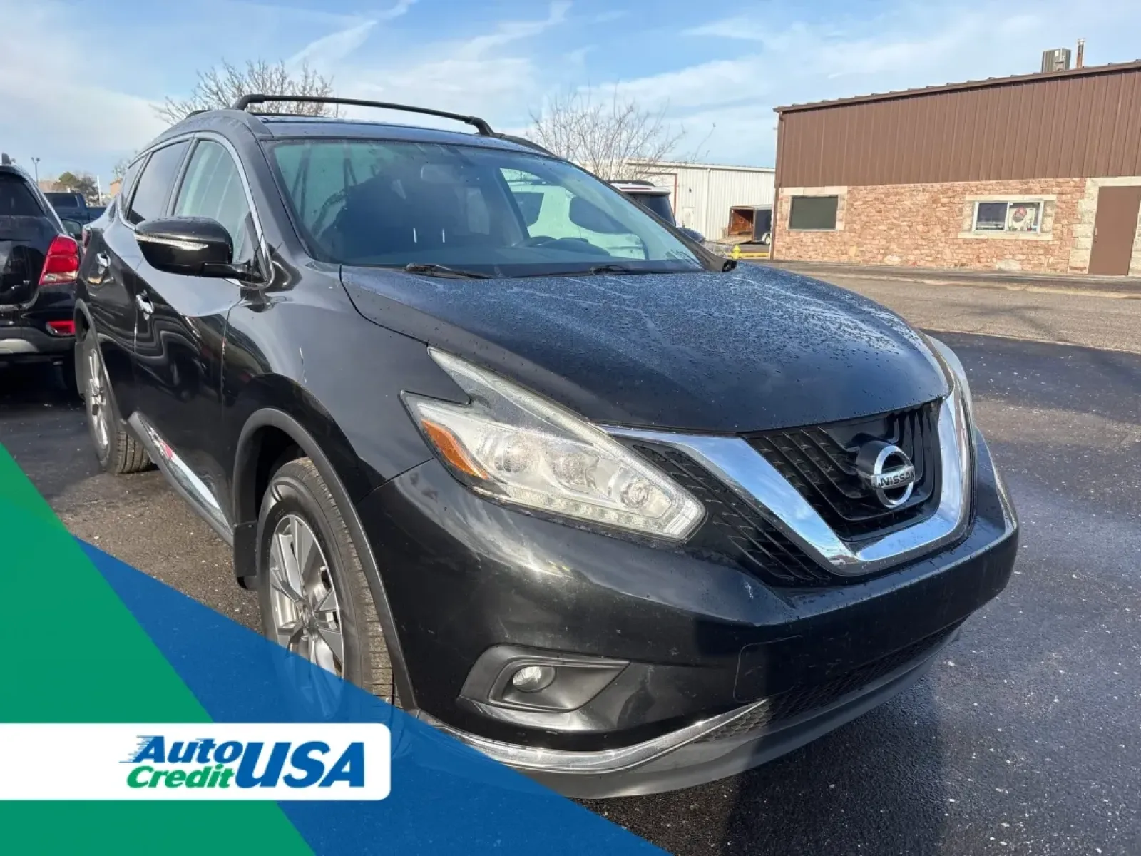 2015 Nissan Murano (5N1AZ2MG3FN) with an Other engine, located at 100 West Coliseum Boulevard, Fort Wayne, IN, 46805, (260) 471-0567, 41.118340, -85.141014 - **Explore New Horizons in the 2015 Nissan Murano - Perfect for Your Next Adventure!**<br /> <br /> Are you in search of a reliable SUV that can seamlessly transition from daily commutes to weekend getaways? Look no further than the stunning 2015 Nissan Murano available now at Auto Credit in Fort Way - Photo#0