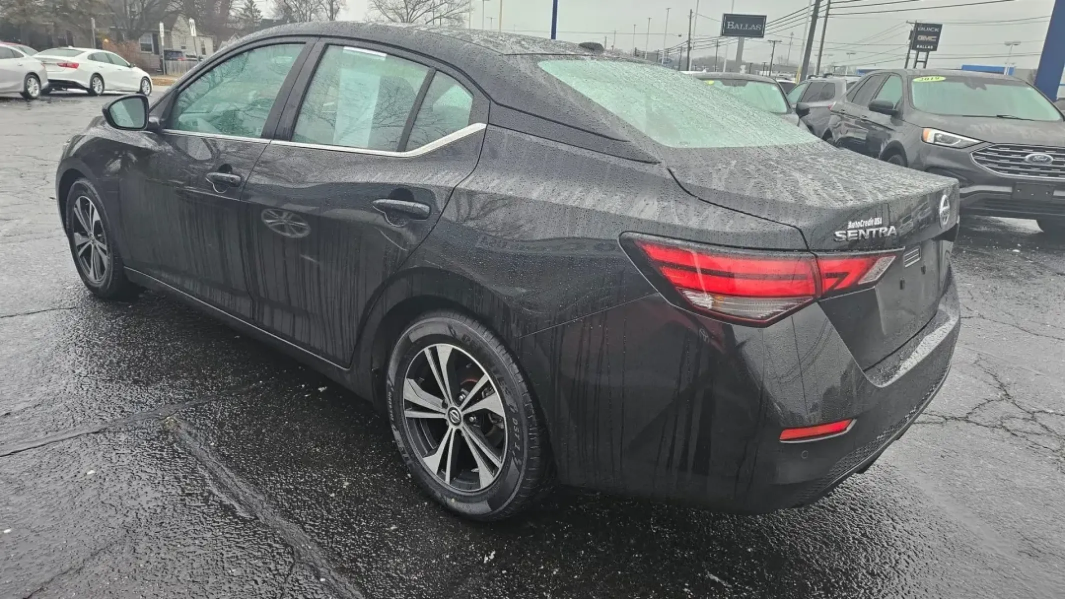 2021 Nissan SENTRA (3N1AB8CV7MY) with an Other engine, located at 5744 Central Avenue, Toledo, OH, 43615, (419) 724-0130, 41.676781, -83.682137 - Are you ready to elevate your daily commute or embark on weekend adventures? Look no further than this sleek 2021 Nissan Sentra, available now at Auto Credit in Toledo, Ohio! Whether you're navigating the bustling streets of downtown Toledo or cruising along the scenic shores of Lake Erie, this vehi - Photo#2