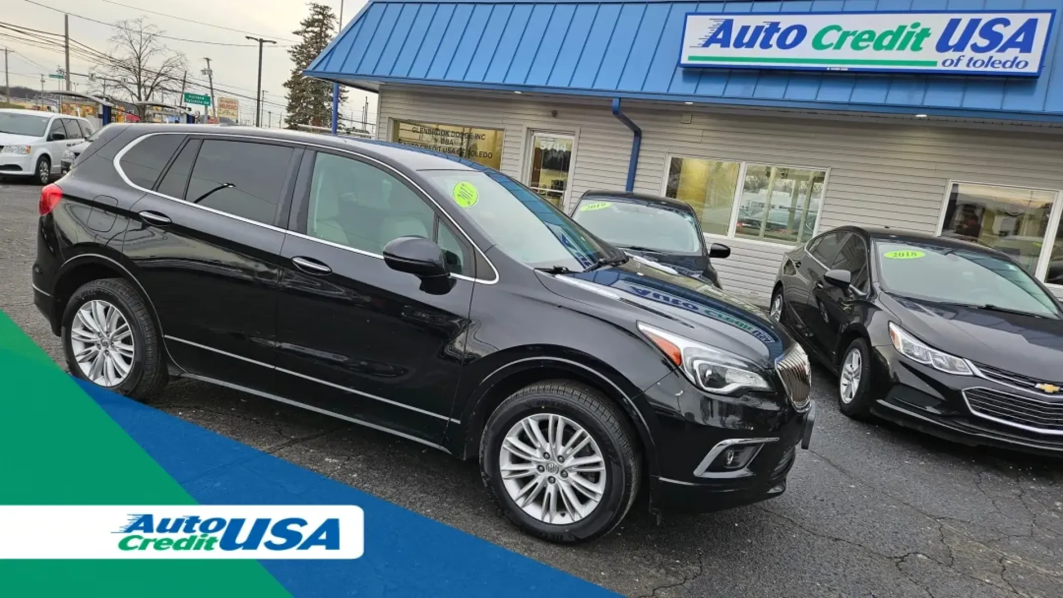 2017 Buick ENVISION (LRBFXCSA2HD) with an Other engine, located at 5744 Central Avenue, Toledo, OH, 43615, (419) 724-0130, 41.676781, -83.682137 - **Discover Your Ideal Ride: 2017 Buick Envision in Toledo, OH**<br /> <br /> Are you ready to elevate your driving experience? Look no further than this stunning 2017 Buick Envision, perfect for your weekend adventures or daily commutes! With a sleek black exterior and a spacious interior, this SUV - Photo#0