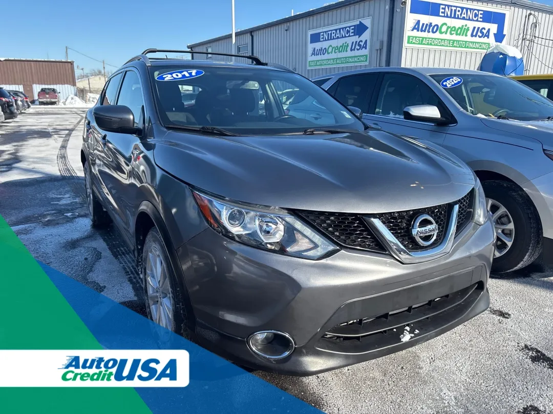 photo of 2017 Nissan Rogue 