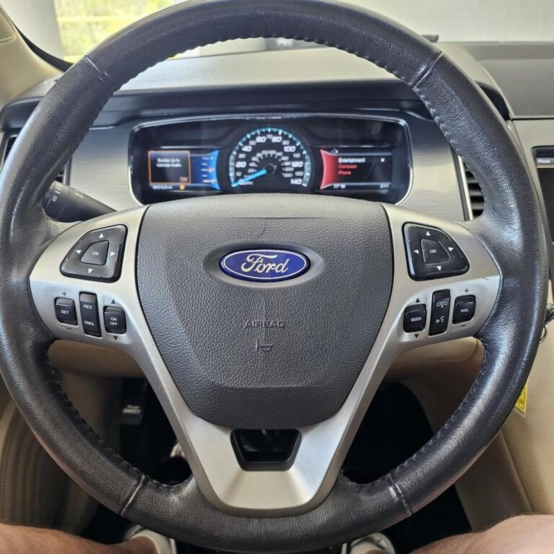 2014 SILVER FORD TAURUS SEL (1FAHP2E85EG) with an 3.5L V-6 engine, 6 speed AT transmission, located at 502 South Main Street, Columbia City, IN, 46725, (260) 244-4645, 41.151382, -85.490578 - 2014 FORD TAURUS SEL - Photo#3