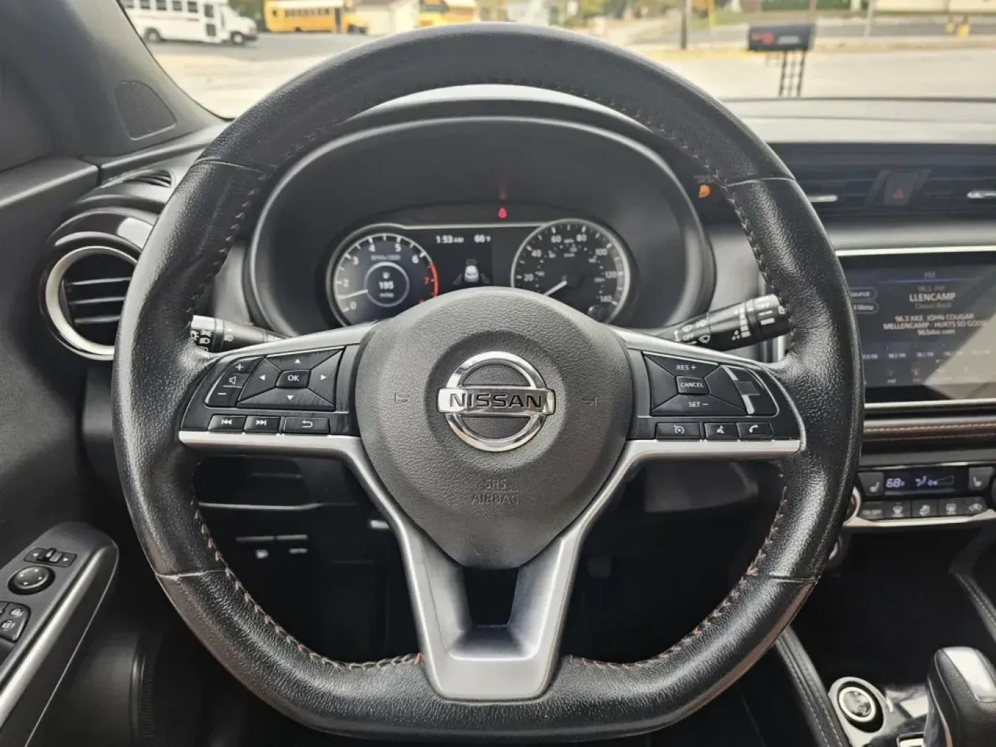 2019 SILVER /BLACK Nissan KICKS S (3N1CP5CUXKL) with an 1.6L L4 engine, CVT transmission, located at 502 South Main Street, Columbia City, IN, 46725, (260) 244-4645, 41.151382, -85.490578 - 2019 Nissan KICKS S - Photo#7